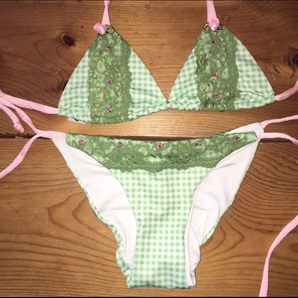 Swim suit